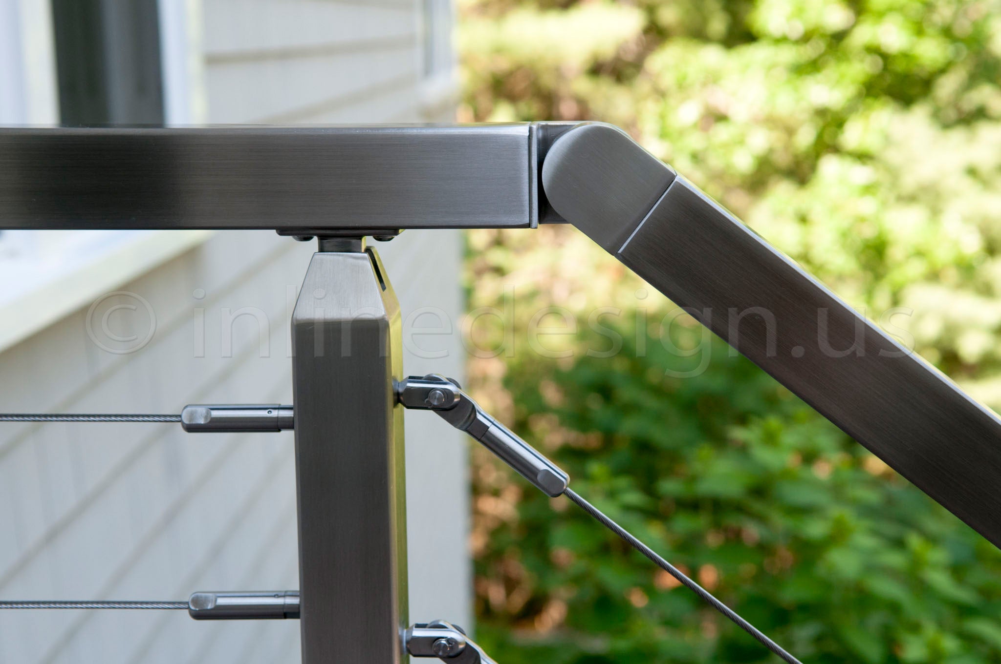 DSC8762 cable railing