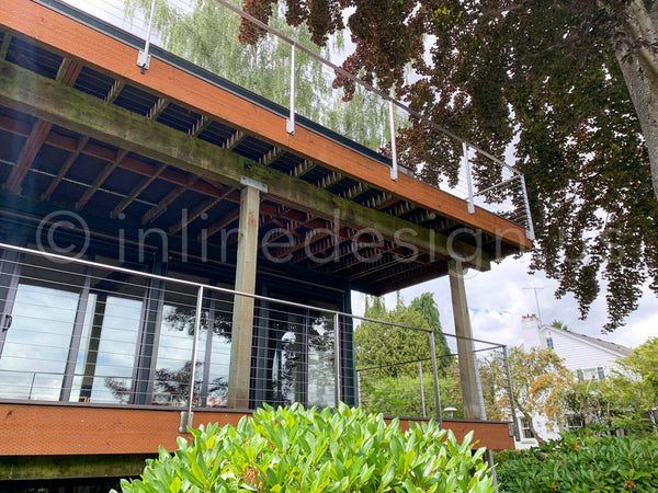 zoom out double deck railing