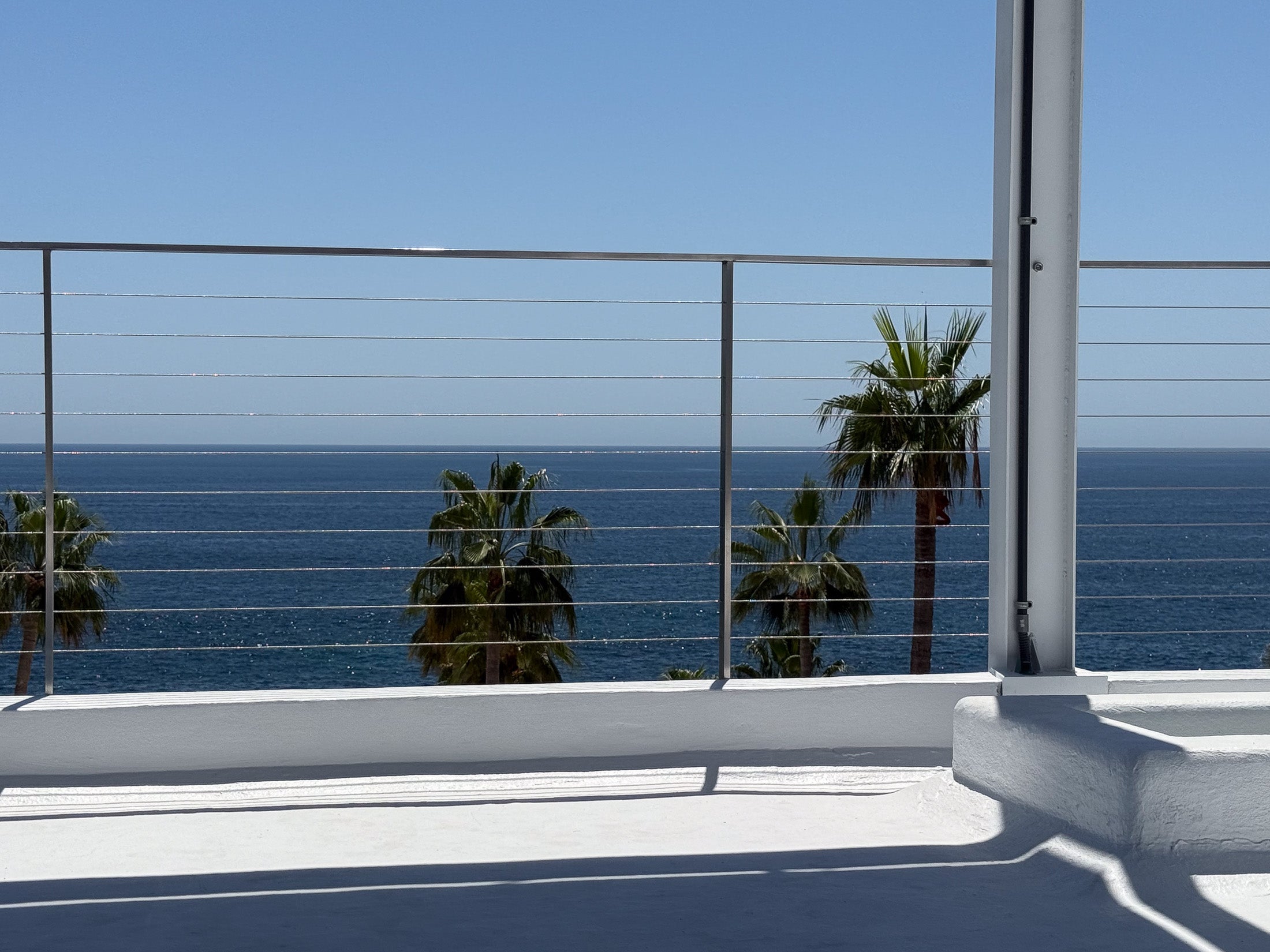 Inline Design stainless steel cable railing Arcadia project