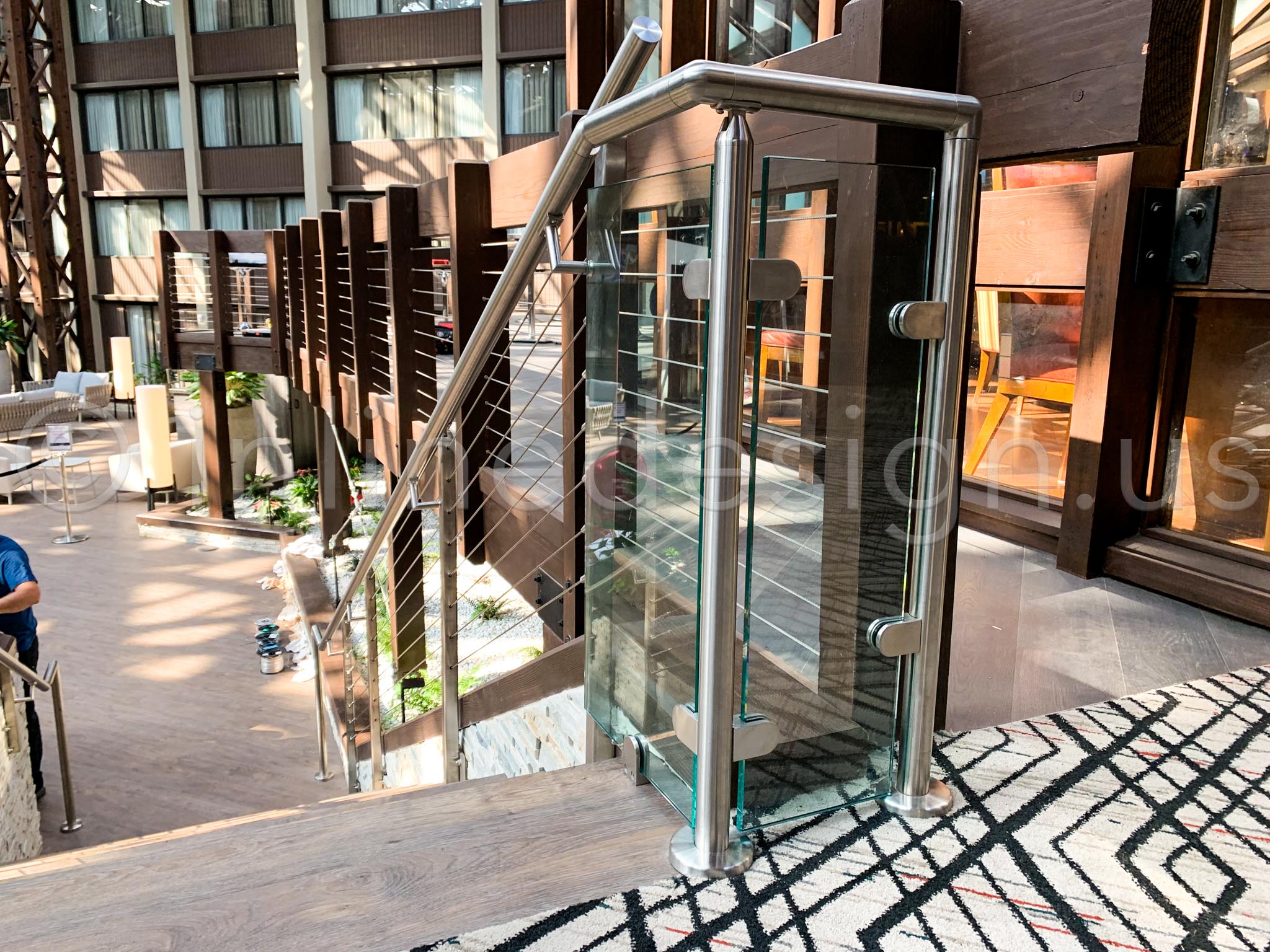 mariott metal rail with cable